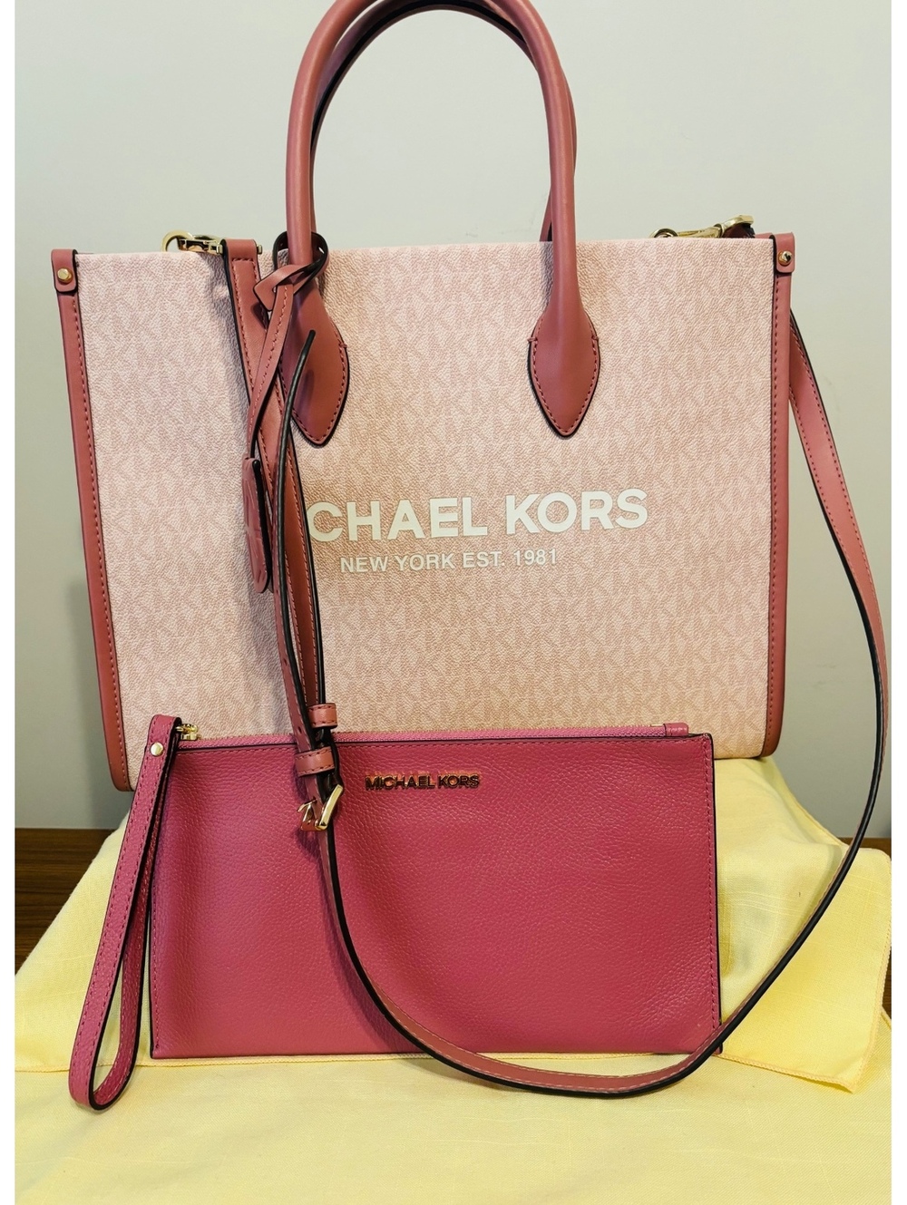Michael Kors 2023 New With Tags of $558  Mirella Medium Ombr Logo Tote Bag